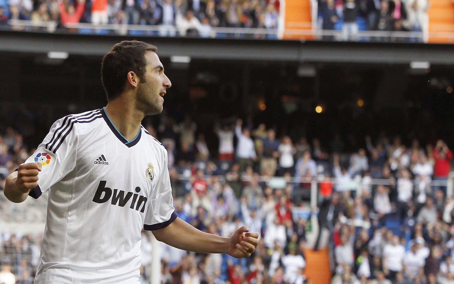 亚洲足球六月热身赛全景，马来西亚十球大捷，克林斯曼执教依旧未胜